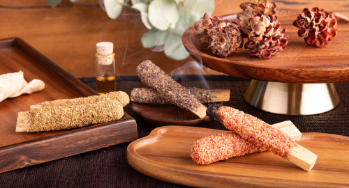 Räucherwerk Palo Santo Holzstäbe mit Rose, Produktbild 2