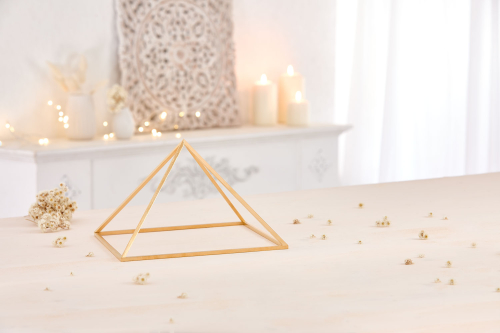 Pyramide „Giza“ vergoldet, Produktbild 3