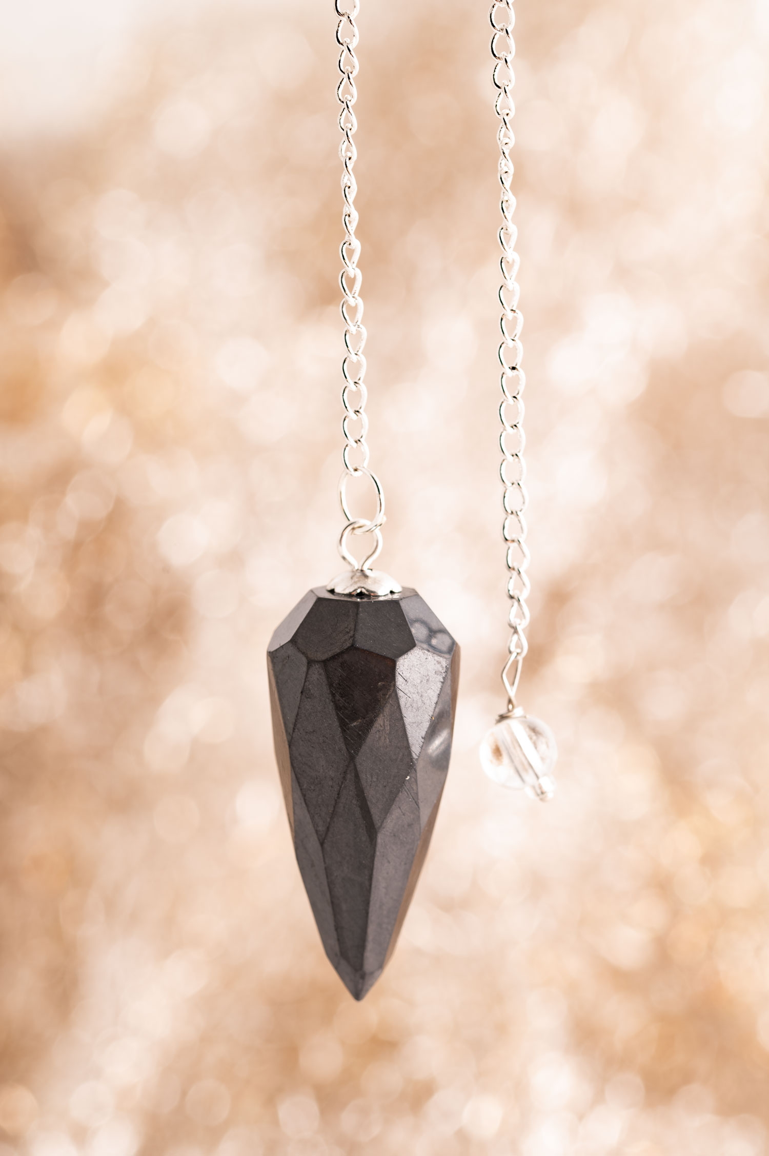 Schungit-Pendel „Achtkant“, Produktbild 2