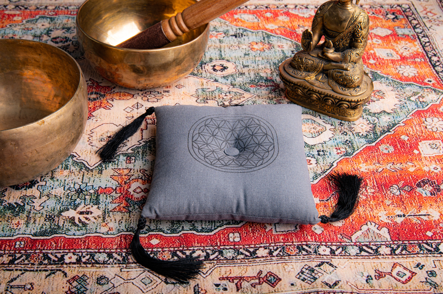 Klangschalenkissen mit Quasten, Dunkelgrau, Produktbild 2