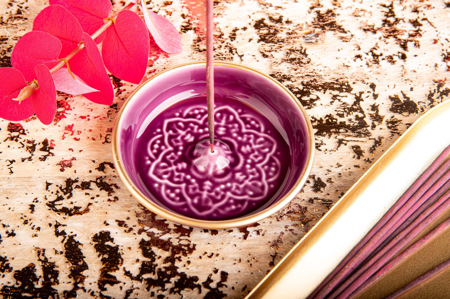 Räucherstäbchenhalter „Mandala“, Aubergine, Produktbild 3