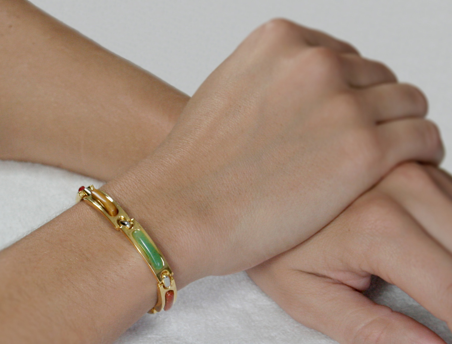 Magnetarmband mit Schmucksteinen, Produktbild 2